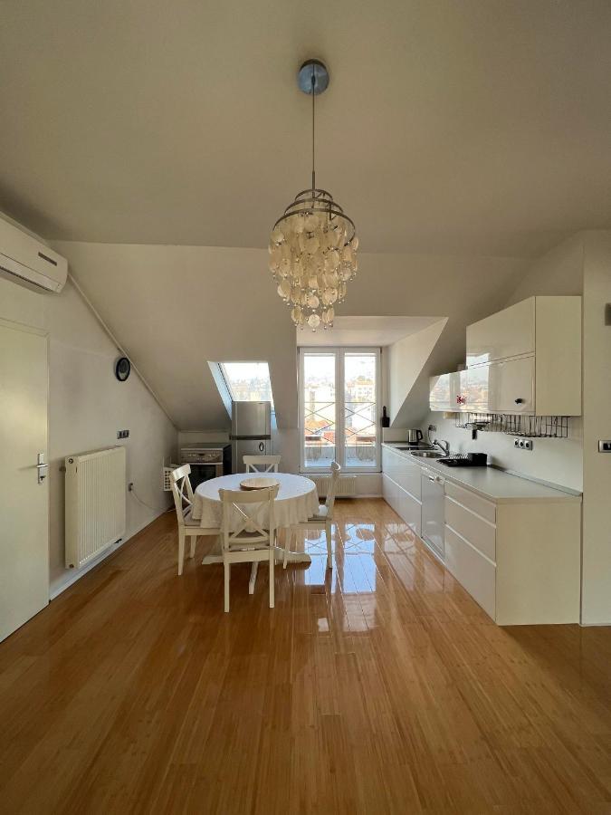 Lejla Apartment SJJ Extérieur photo